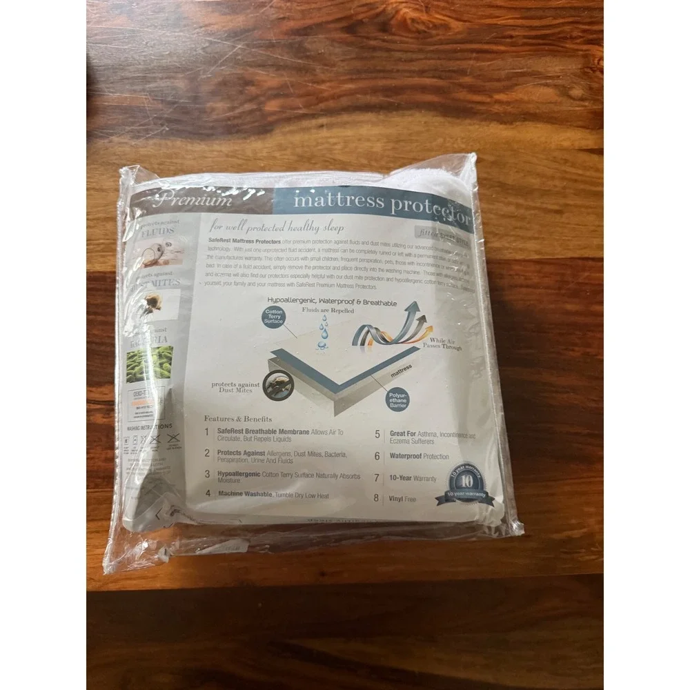 SafeRest Premium Mattress Protector Twin XL Waterproof Hypoallergenic White